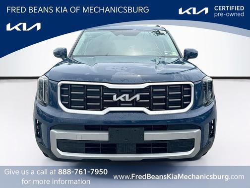 Midnight 2023 Kia Telluride S