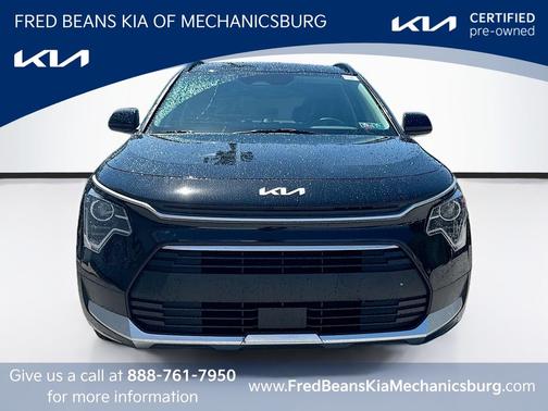 Aurora Black 2024 Kia Niro EX