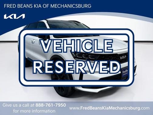 White Pearl 2023 Kia Sorento SX