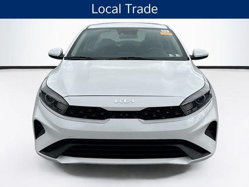 Snow White Pearl 2022 Kia Forte LXS