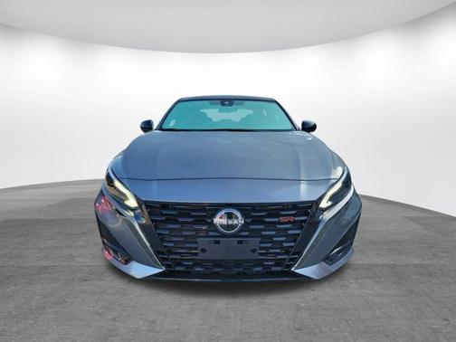 2023 Nissan Altima 2.0 SR