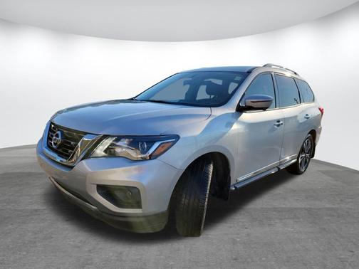 2020 Nissan Pathfinder Platinum