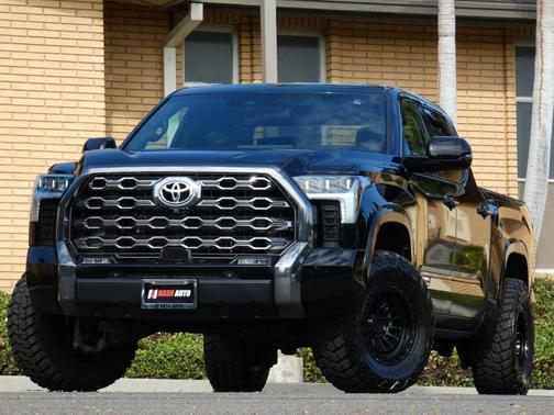 2024 Toyota Tundra Platinum