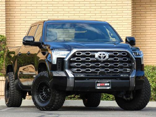 2024 Toyota Tundra Platinum