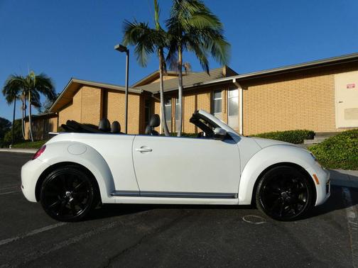 2014 Volkswagen Beetle 1.8T