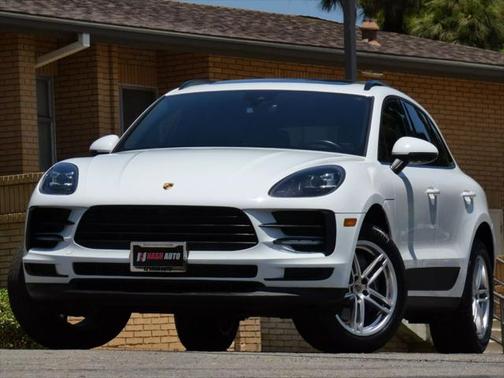 2021 Porsche Macan Base