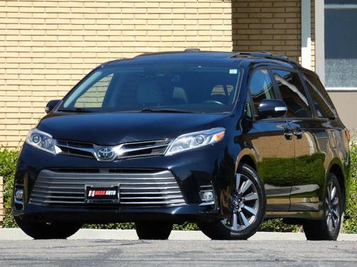 2018 Toyota Sienna Limited Premium