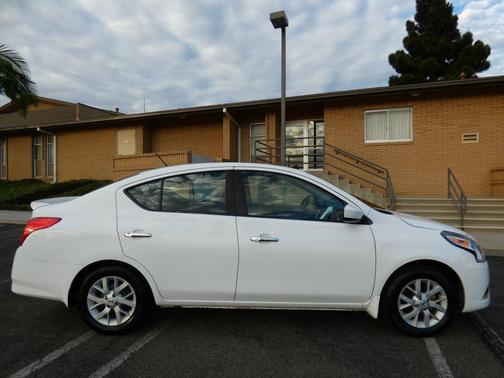 2019 Nissan Versa 1.6 SV