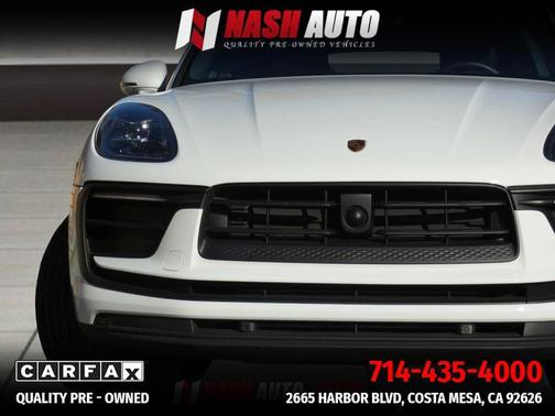 White 2024 Porsche Macan Macan Sport Edition