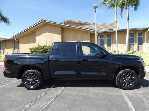 2024 Toyota Tundra Hybrid Platinum