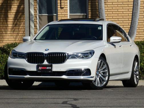 2016 BMW 750 i xDrive