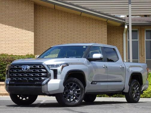 2024 Toyota Tundra Hybrid Platinum