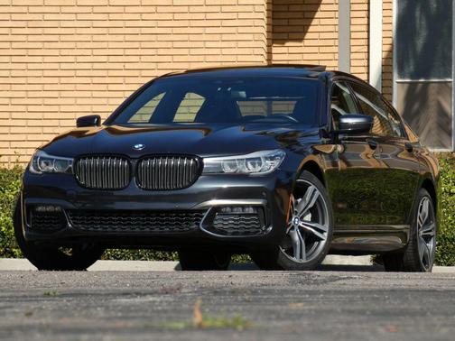 2019 BMW 740 740i Sedan 4D