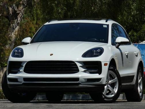 2021 Porsche Macan Base