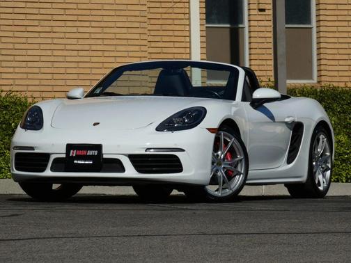 2017 Porsche 718 Boxster S
