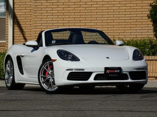 2017 Porsche 718 Boxster S