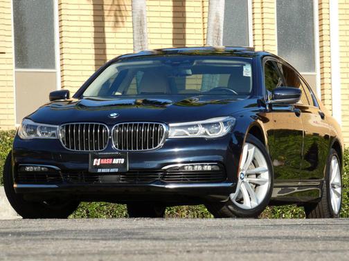 2016 BMW 750 i xDrive
