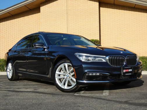 2016 BMW 750 i xDrive