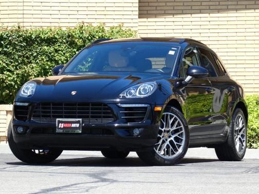 Black 2018 Porsche Macan Macan Sport Edition