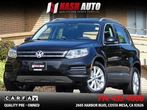 Deep Black Pearl 2017 Volkswagen Tiguan 2.0T Wolfsburg Edition
