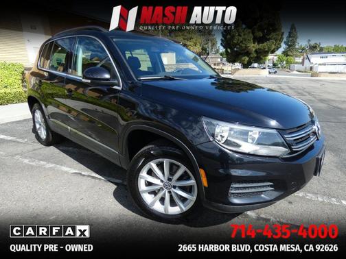 Deep Black Pearl 2017 Volkswagen Tiguan 2.0T Wolfsburg Edition