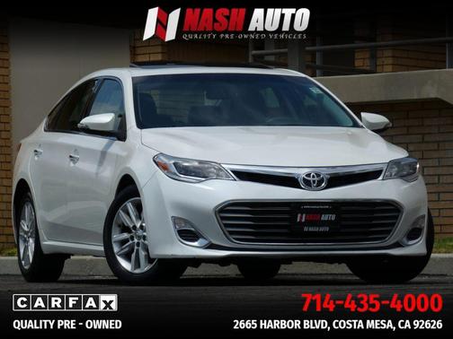 White 2014 Toyota Avalon XLE Premium