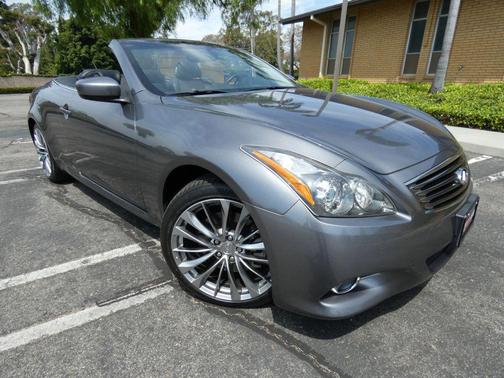 2011 INFINITI G37 Base