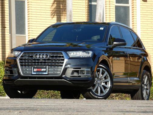 2019 Audi Q7 55 Premium Plus