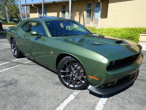 2023 Dodge Challenger R/T Scat Pack