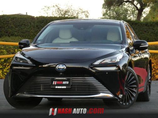 Black 2021 Toyota Mirai Base