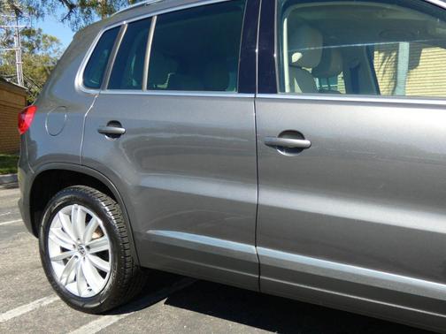 2012 Volkswagen Tiguan 2.0T SE 4MOTION