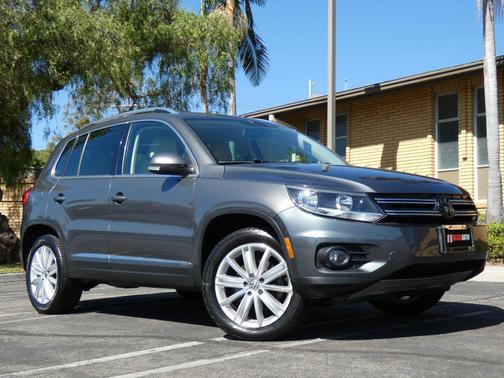 2012 Volkswagen Tiguan 2.0T SE 4MOTION