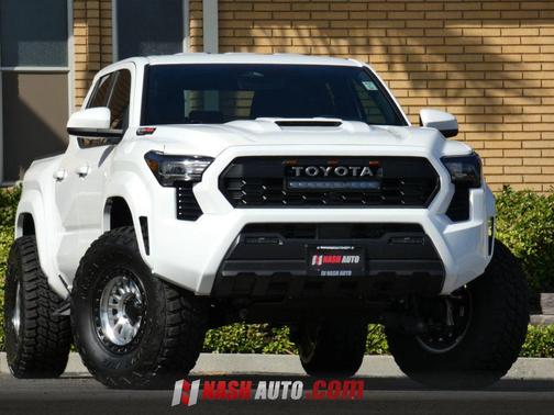 Ice Cap 2025 Toyota Tacoma TRD Sport