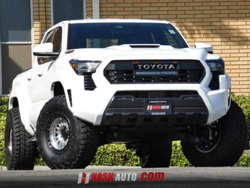 Ice Cap 2025 Toyota Tacoma TRD Sport