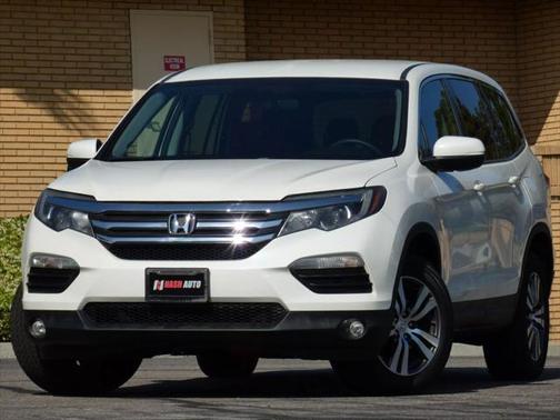 2017 Honda Pilot EX