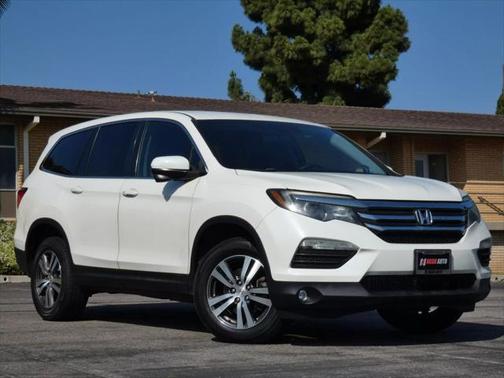 2017 Honda Pilot EX