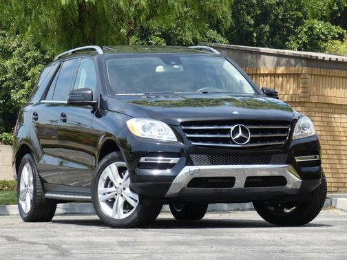 Black 2015 Mercedes-Benz M-Class 4MATIC