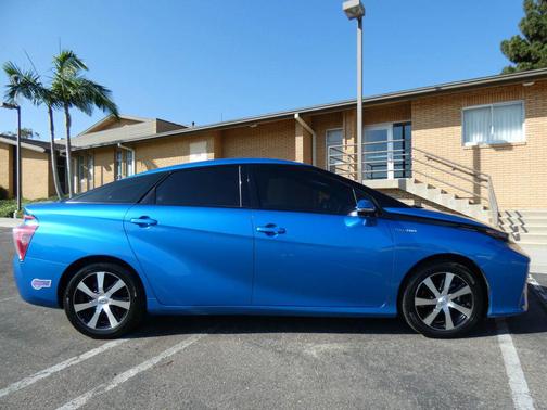 Blue 2018 Toyota Mirai Base