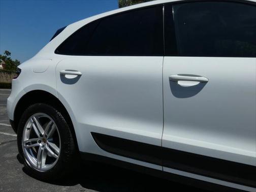 2018 Porsche Macan Base