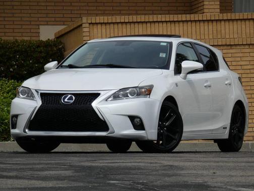 White 2015 Lexus CT 200h CT 200h Hatchback 4D