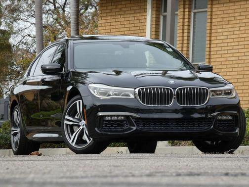 2016 BMW 750 i xDrive