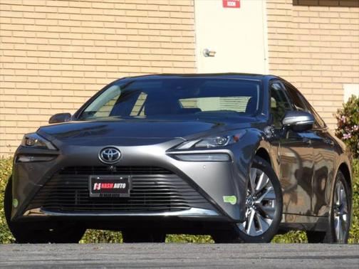 2023 Toyota Mirai Base