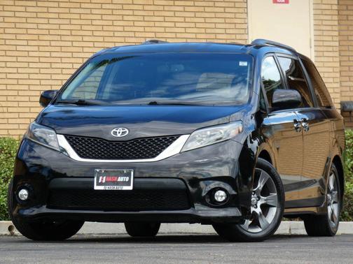 2015 Toyota Sienna SE