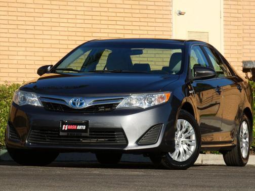 2013 Toyota Camry Hybrid SE