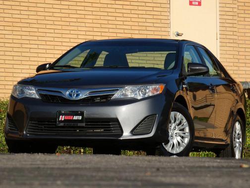 2013 Toyota Camry Hybrid SE