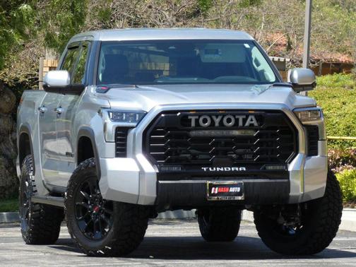 2024 Toyota Tundra Hybrid Limited
