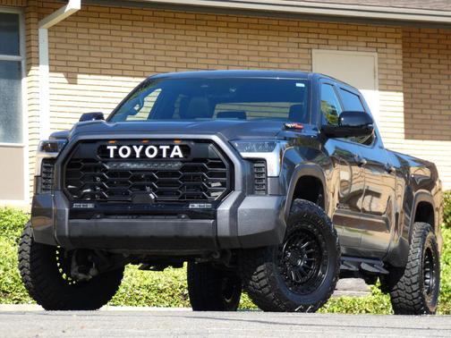 Magnetic Gray Metallic 2025 Toyota Tundra Limited