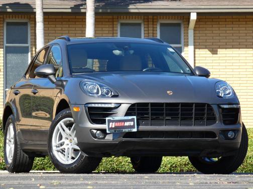 2018 Porsche Macan Sport Utility 4D