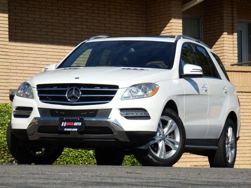 White 2015 Mercedes-Benz M-Class ML 350 4MATIC