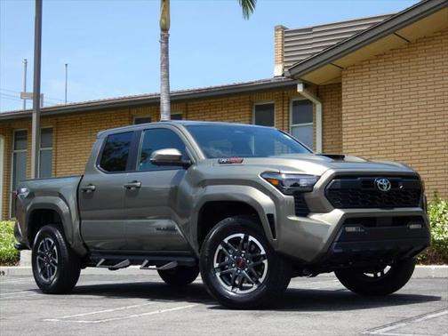 2025 Toyota Tacoma TRD Sport